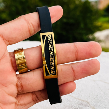 Men Plain Leather Wrist Band